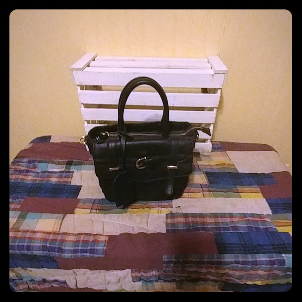 Small black purse